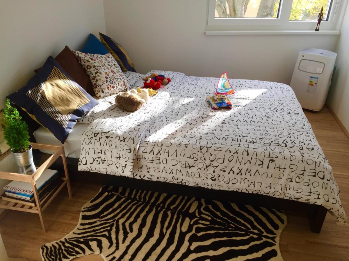 Cozy Danube Room - 15 Mins To Downtown Wina Bagian luar foto