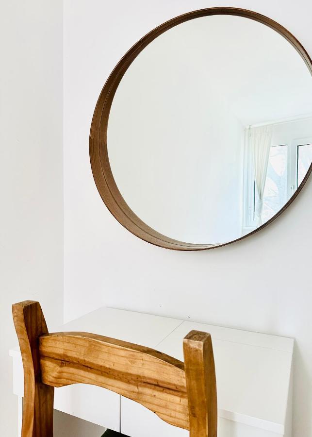 Cozy Danube Room - 15 Mins To Downtown Wina Bagian luar foto